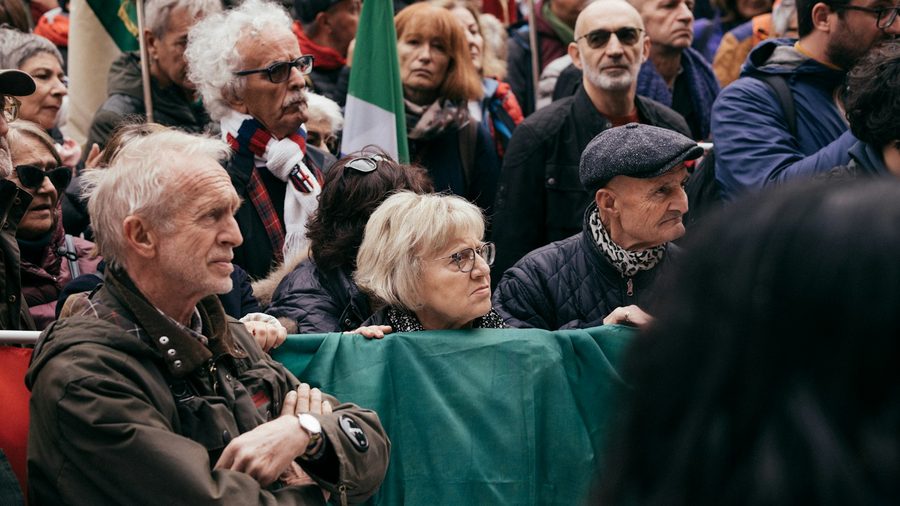 世界杯竞猜网站 APP — 营业执照与资质公示示意配图